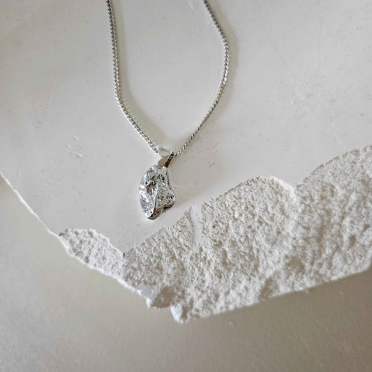 Ketting | Shaped Rock